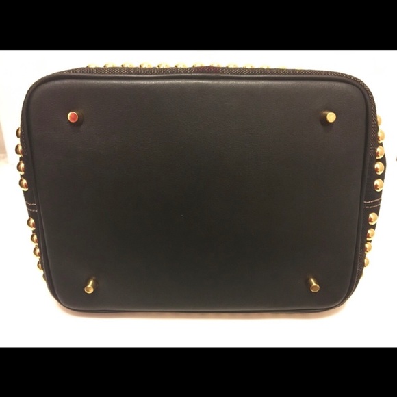 BURBERRY | Ashby Studded Check Canvas Tote - Picture 5 of 8